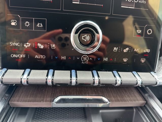 New 2026 GMC Acadia Denali w/ Super Cruise Package image 12