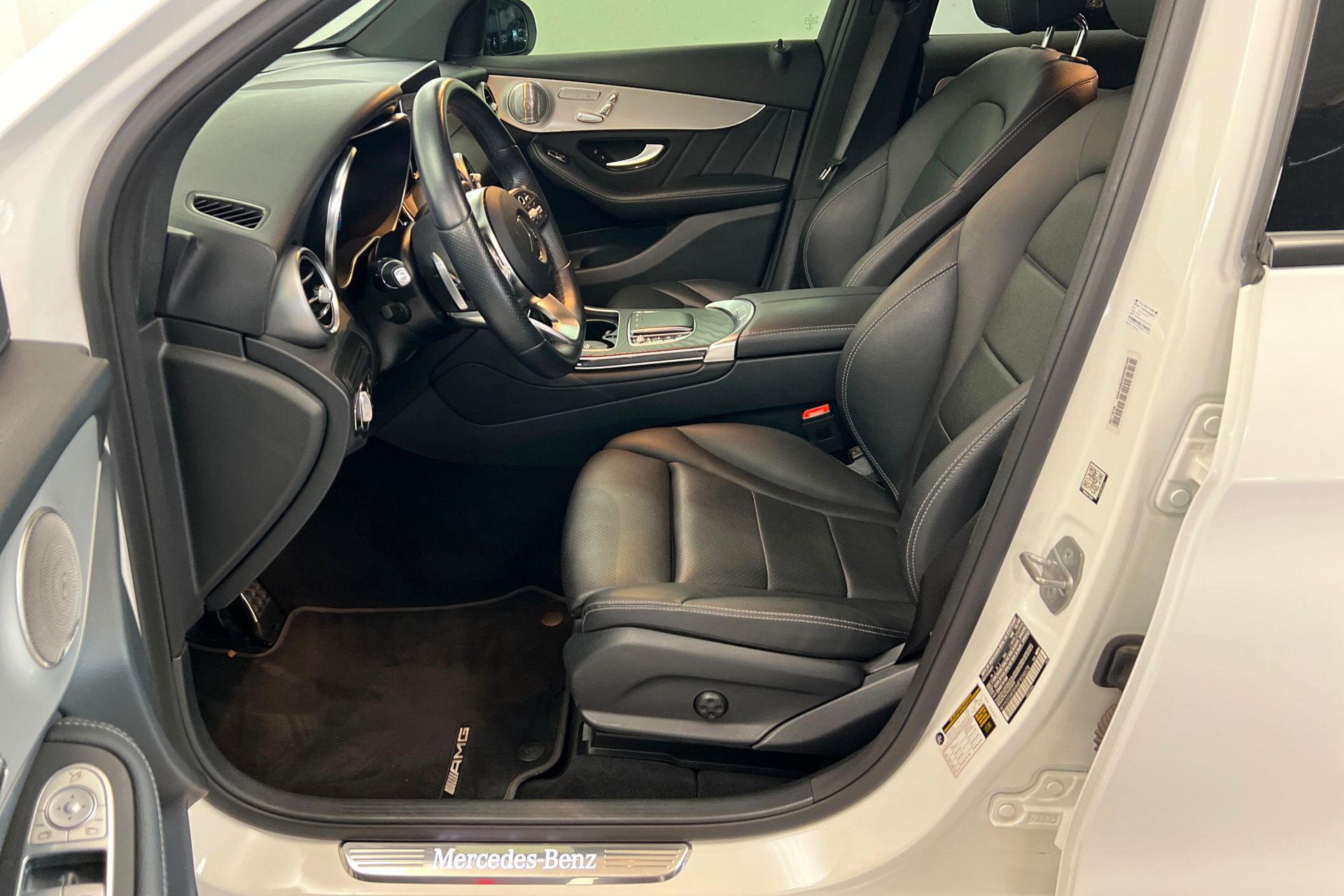 Used 2021 Mercedes-Benz GLC 300 4MATIC image 18