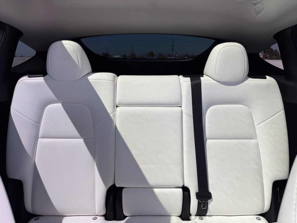 Used 2023 Tesla Model Y Long Range AWD/4WD image 18