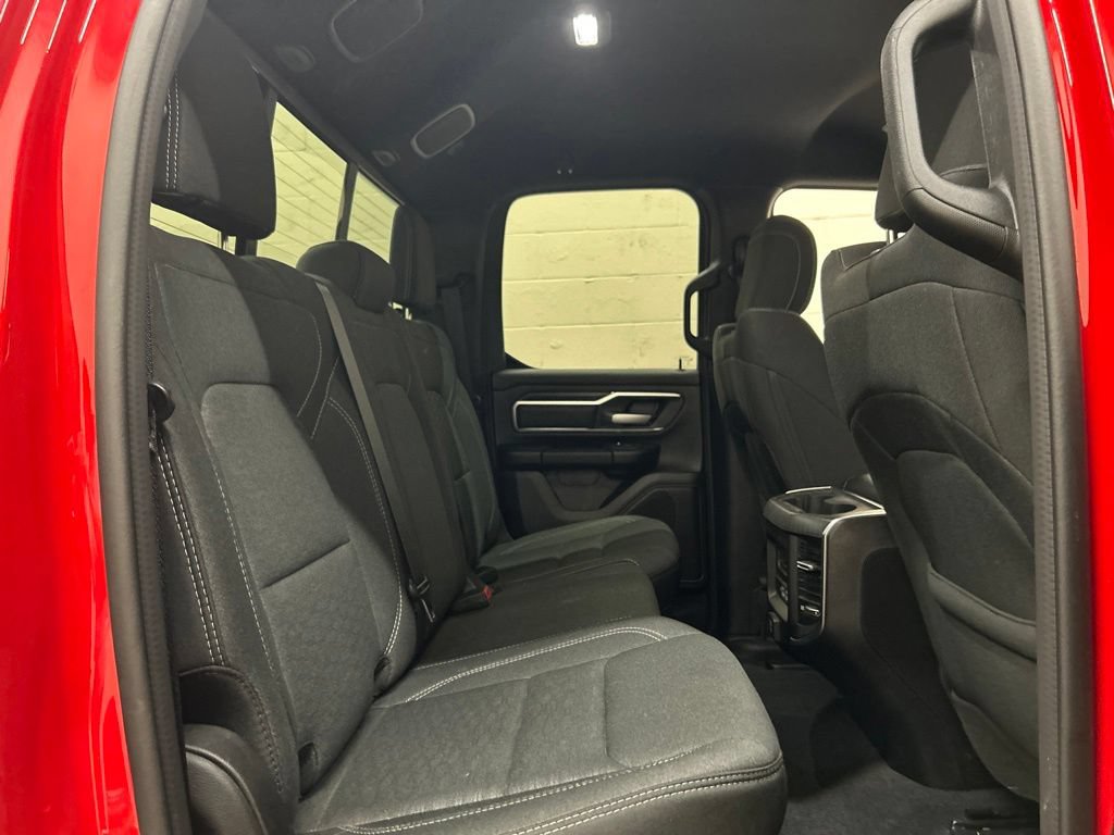 Used 2025 RAM 1500 Big Horn AWD/4WD image 9