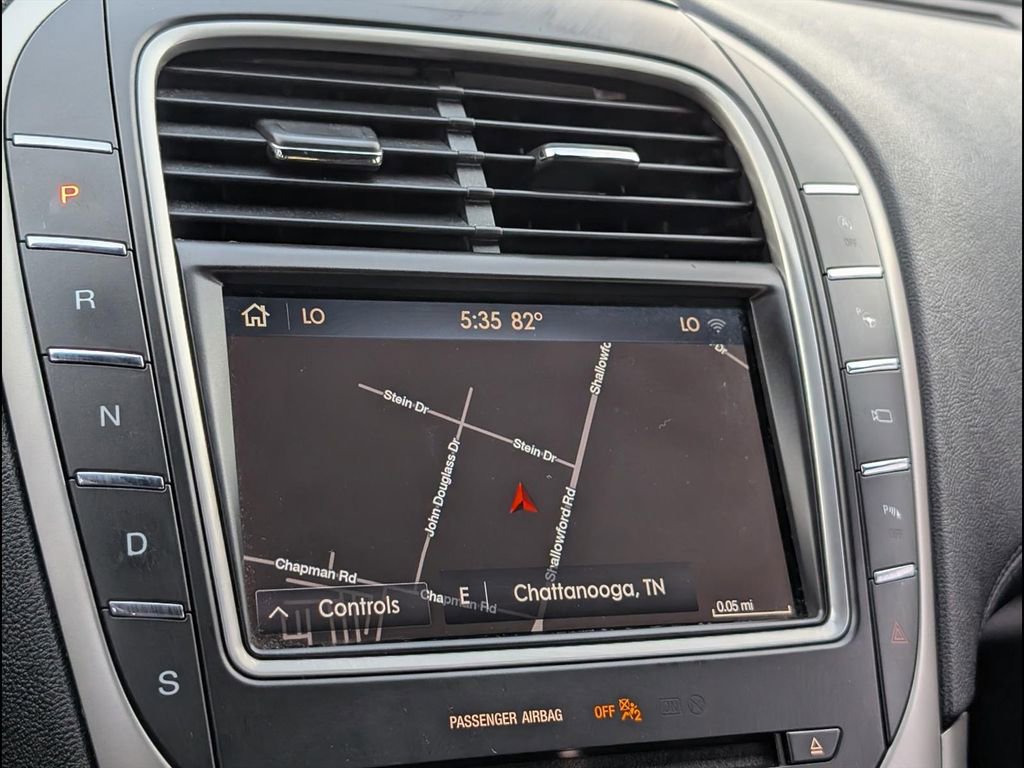 Used 2020 Lincoln Nautilus Reserve w/ Equipment Group 202A image 15