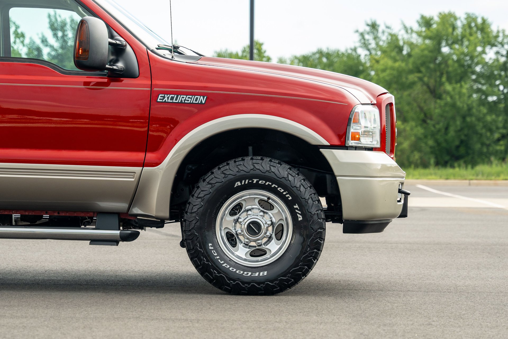 Used 2005 Ford Excursion Eddie Bauer image 15