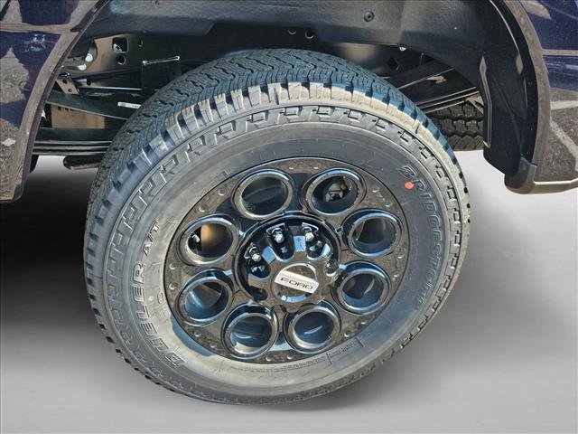 New 2025 Ford F350 Lariat w/ Lariat Ultimate Package image 10