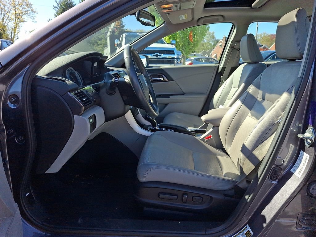 Used 2016 Honda Accord EX-L image 13