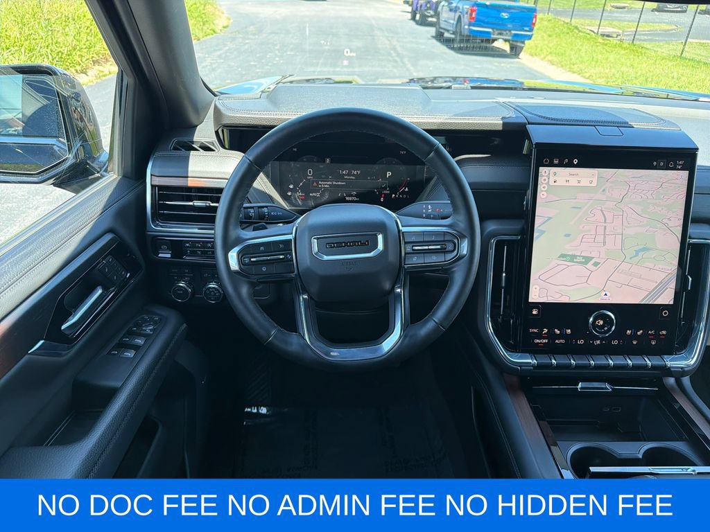 Used 2025 GMC Yukon XL Denali AWD/4WD image 15