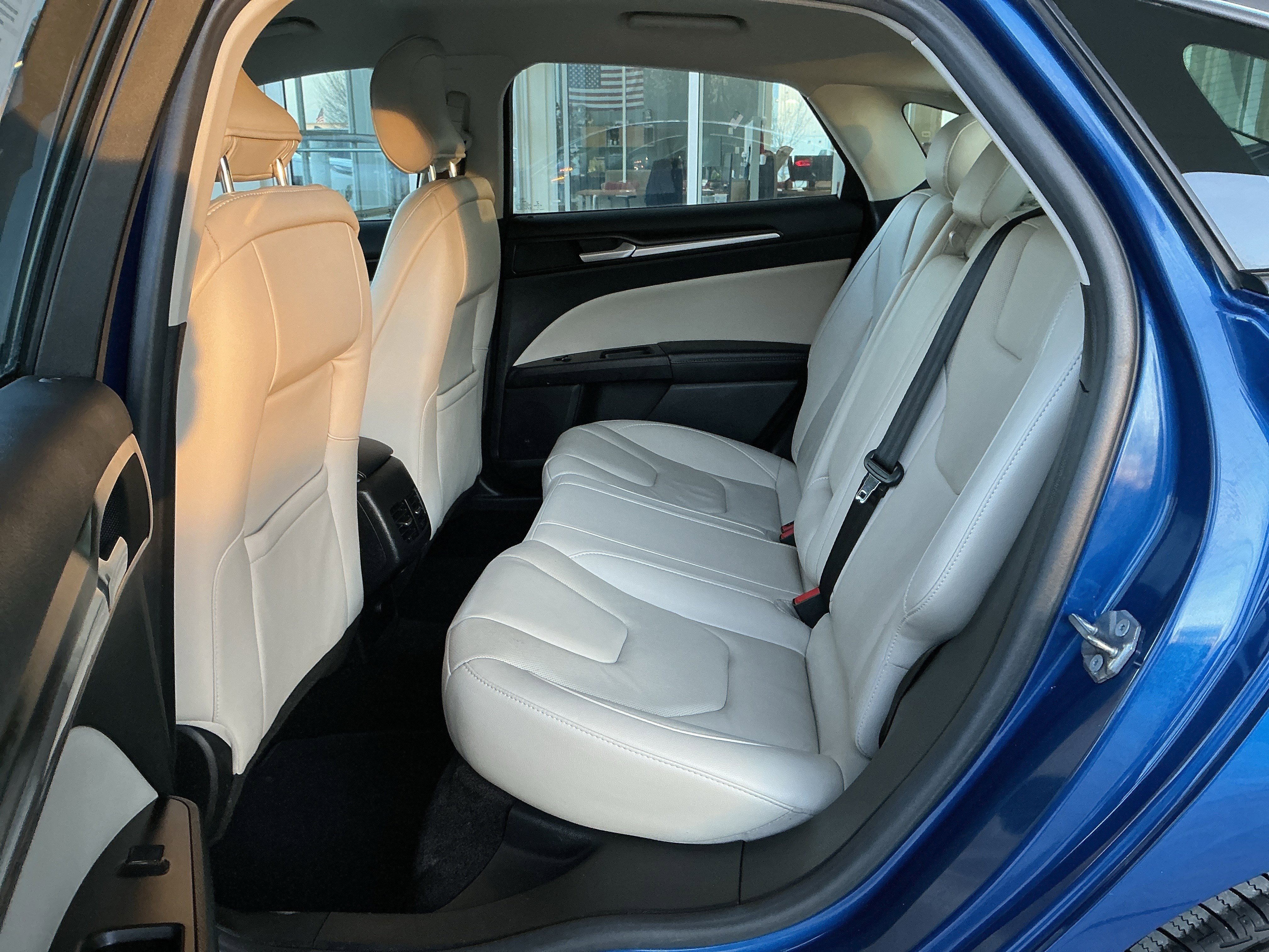 Used 2017 Ford Fusion Titanium image 18