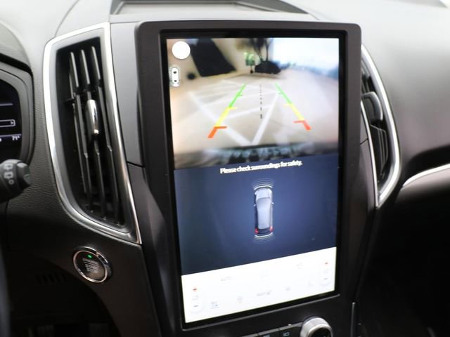 Used 2024 Ford Edge Titanium w/ Equipment Group 301A AWD/4WD image 26