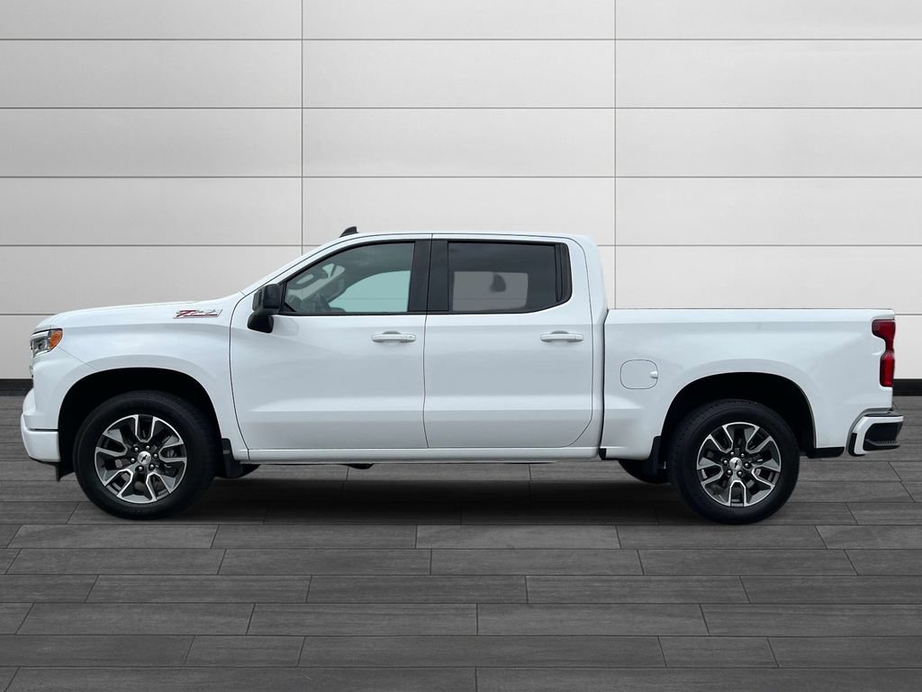 Used 2024 Chevrolet Silverado 1500 RST AWD/4WD image 6