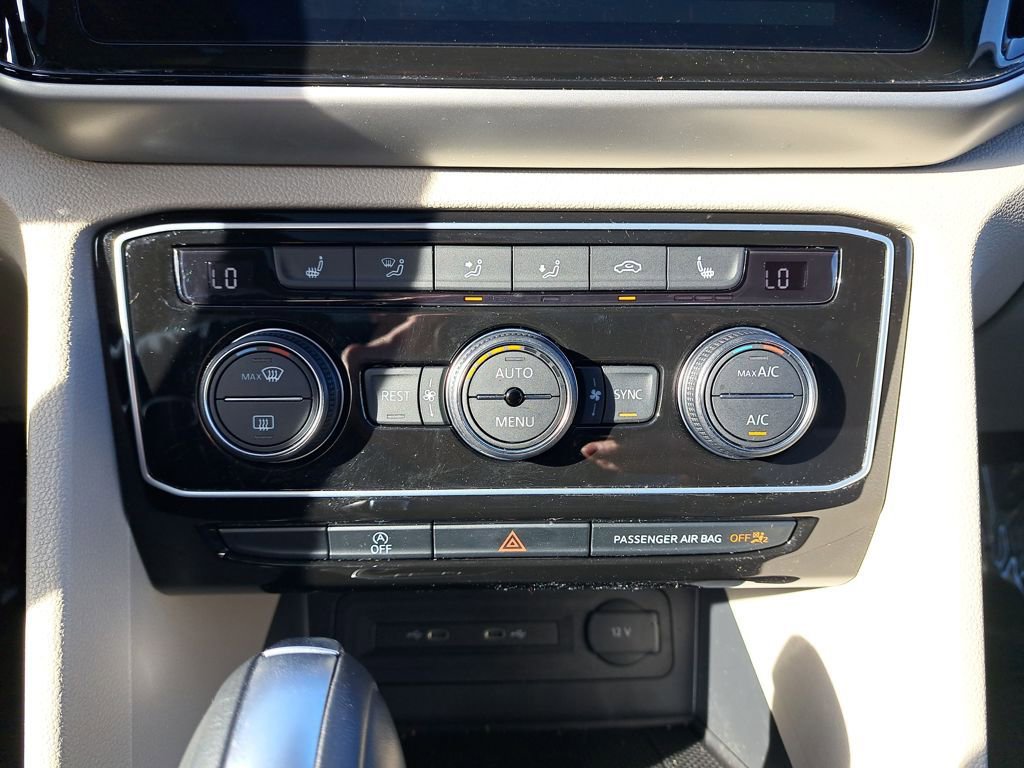 Used 2023 Volkswagen Atlas SE AWD/4WD image 26