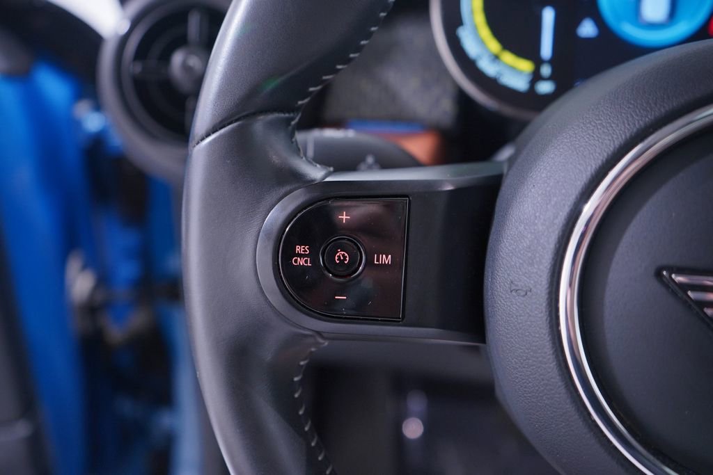 Used 2023 MINI Cooper SE image 16