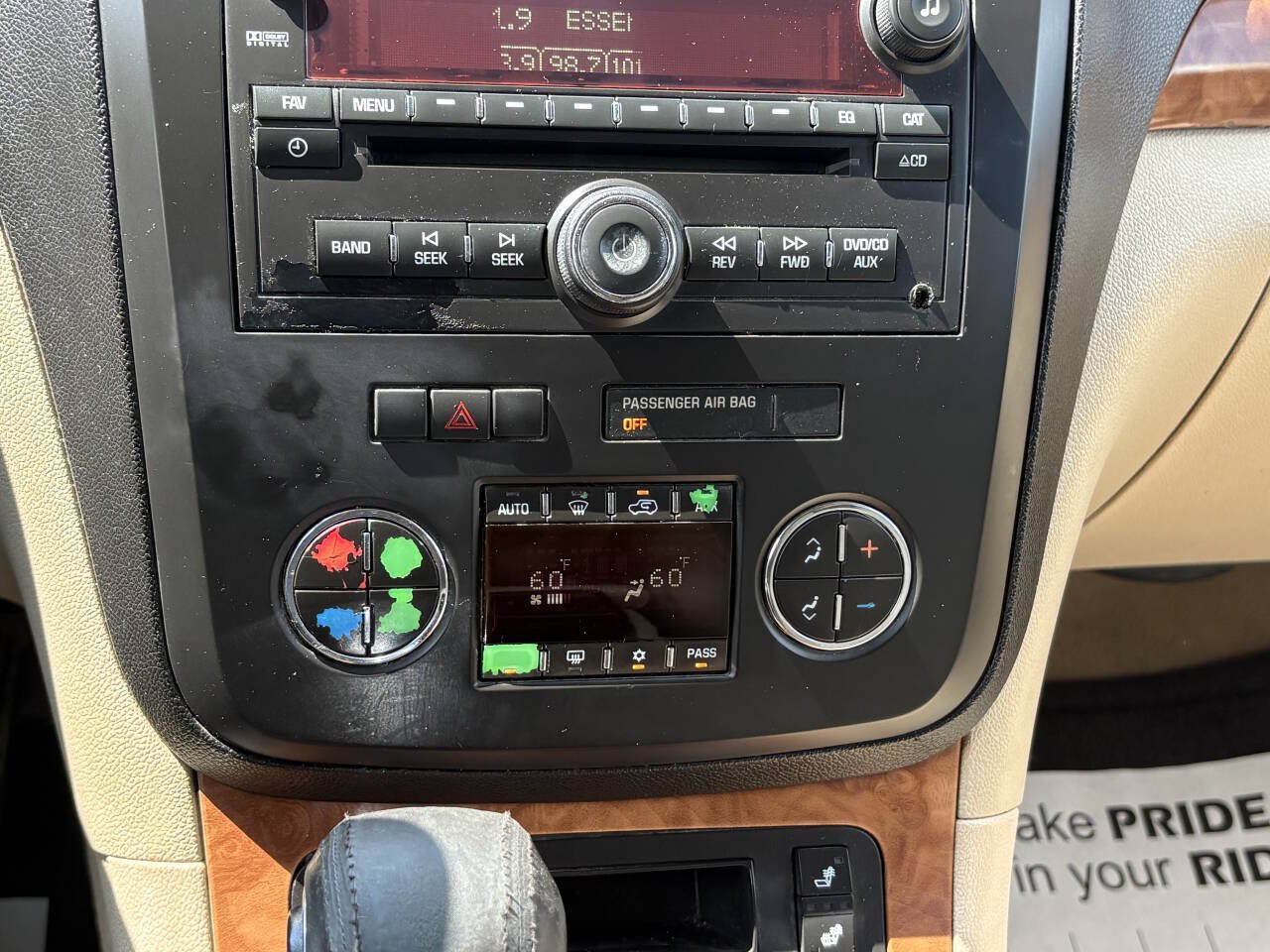 Used 2007 Saturn Outlook XR w/ Premium Trim Pkg FWD image 38