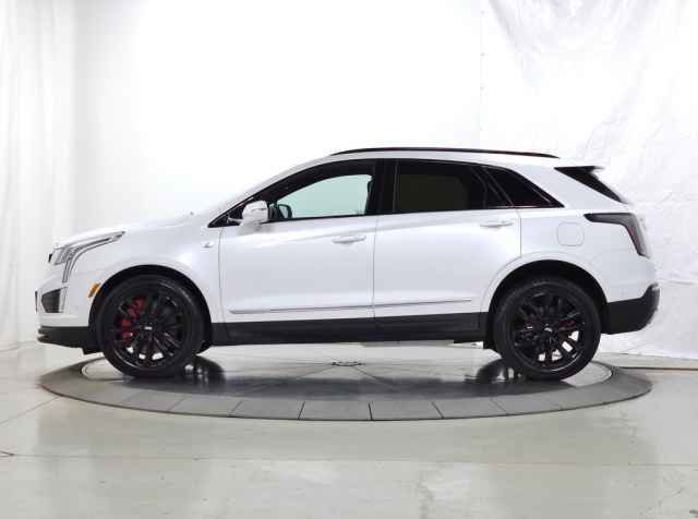 Certified 2024 Cadillac XT5 Sportv w/ Technology Package AWD/4WD image 2