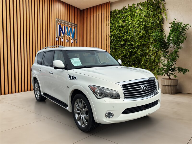 Used 2014 INFINITI QX80 4WD w/ Deluxe Touring Package
