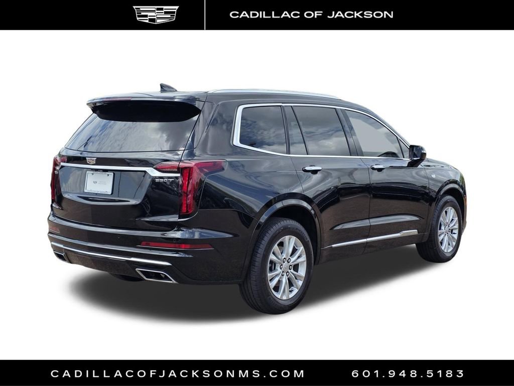 Certified 2025 Cadillac XT6 Luxury image 5