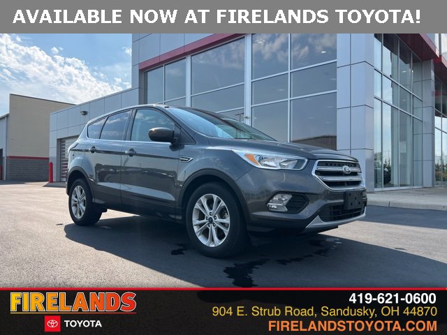 Used 2017 Ford Escape SE