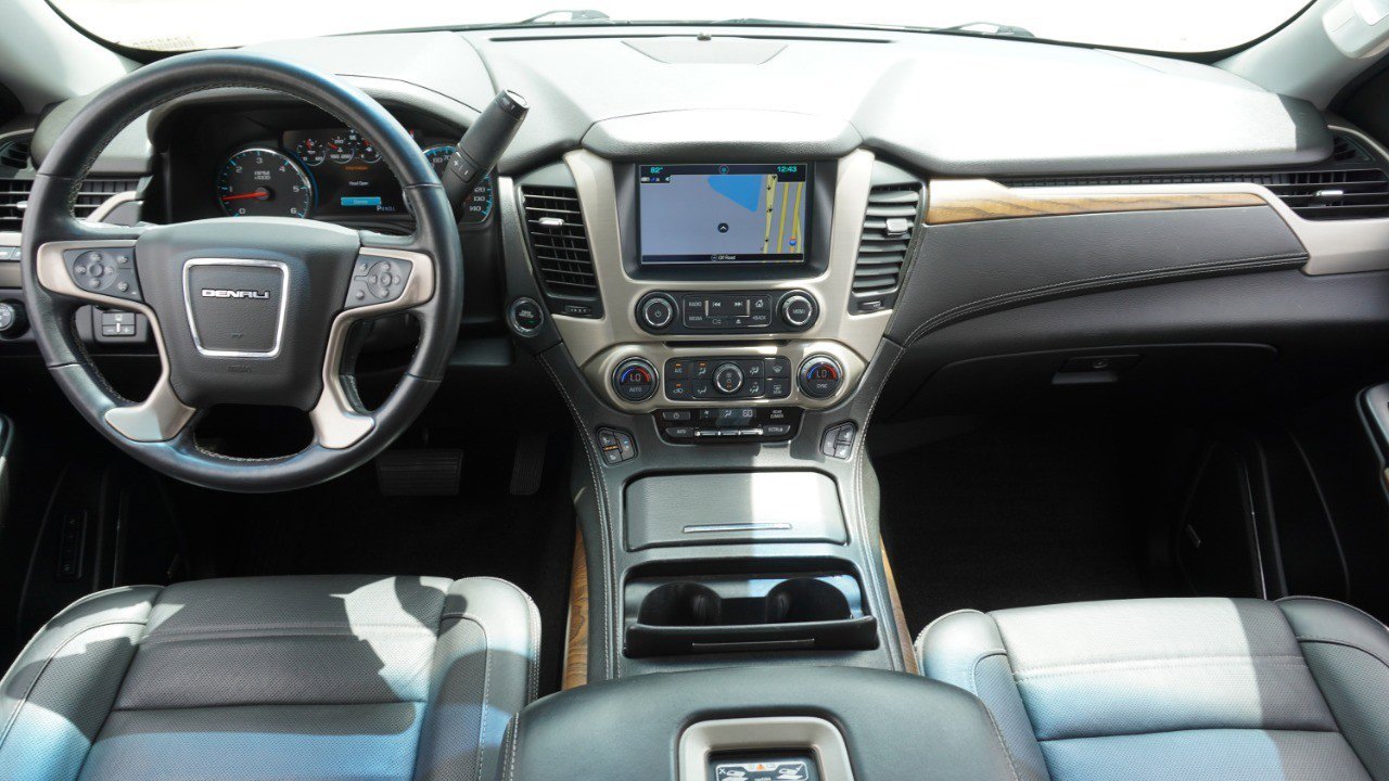 Used 2018 GMC Yukon Denali w/ Denali Ultimate Package image 29