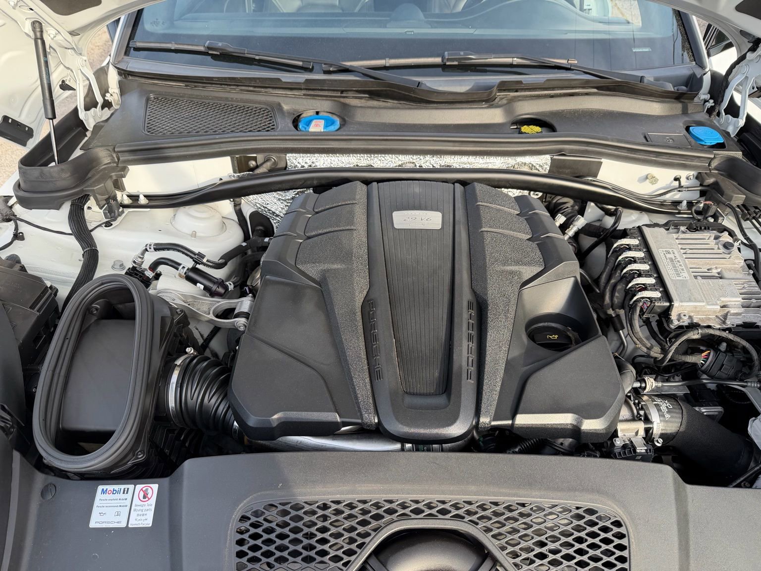 Used 2020 Porsche Macan GTS image 26