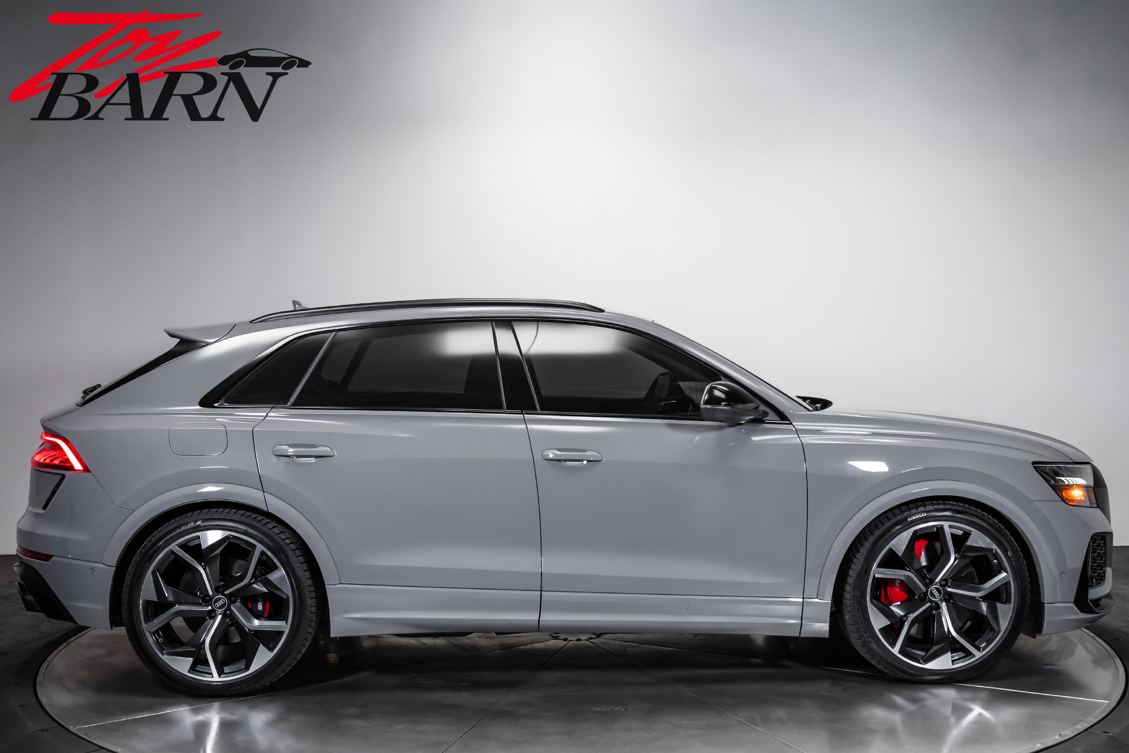 Used 2024 Audi RS Q8 AWD/4WD image 6