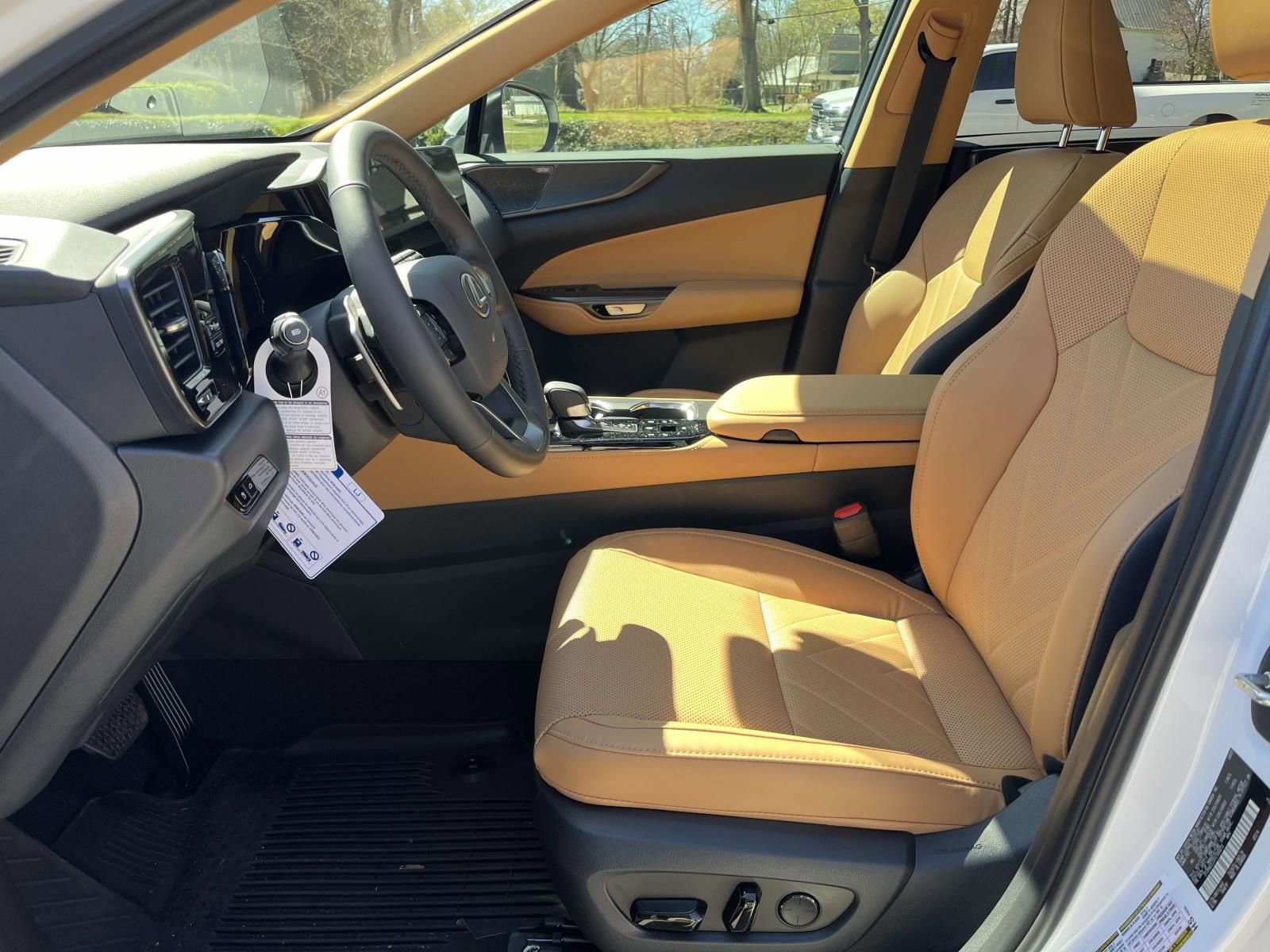 Used 2026 Lexus NX 350 350 Luxury w/ Accessory Package (2T) image 14