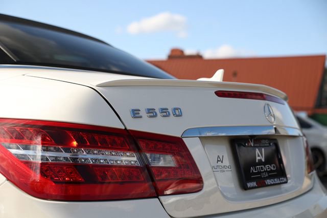 Used 2011 Mercedes-Benz E 550 Cabriolet w/ Premium 2 Pkg image 29