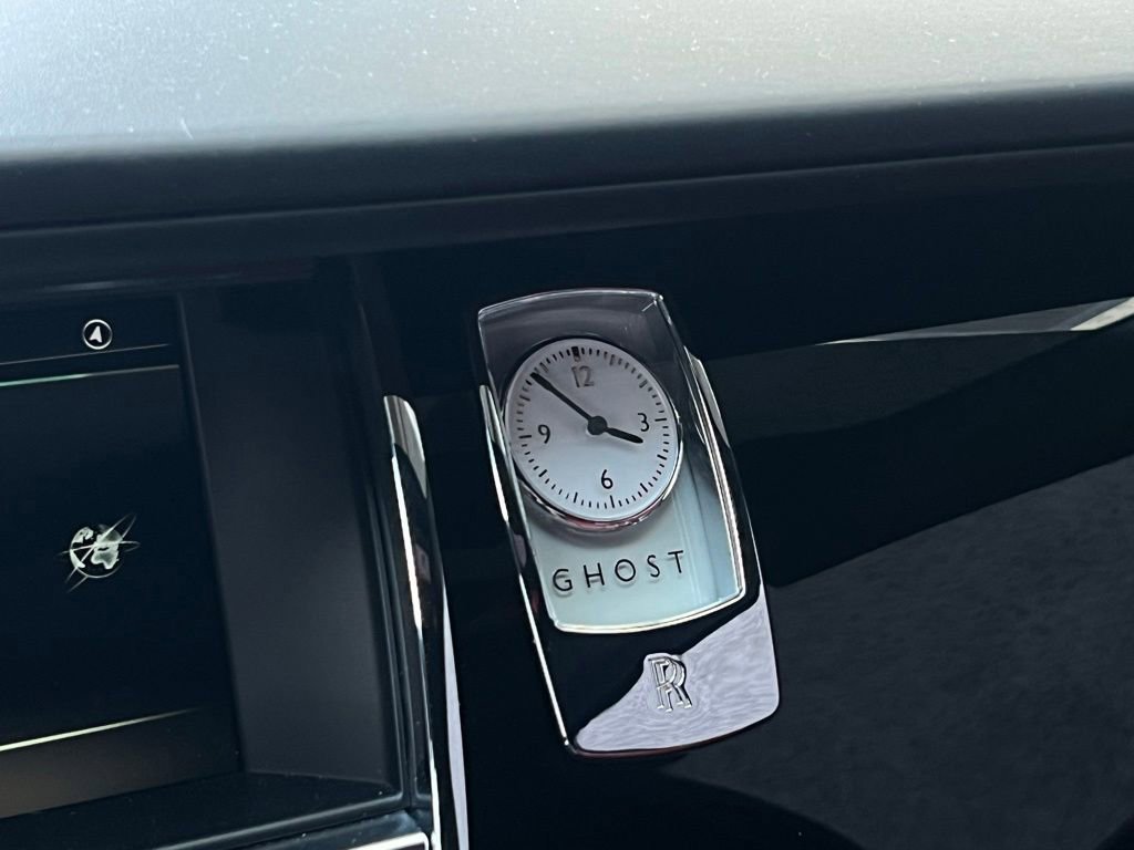 Used 2018 Rolls-Royce Ghost RWD image 22