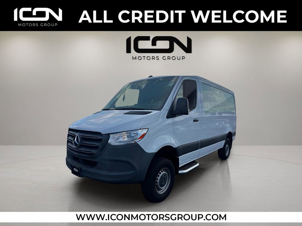 Used 2022 Mercedes-Benz Sprinter 144 Cargo image 1