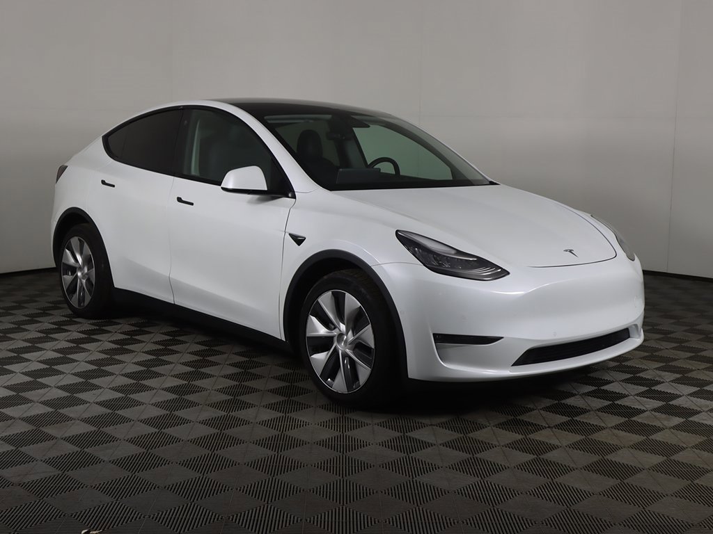 Used 2021 Tesla Model Y Long Range image 60