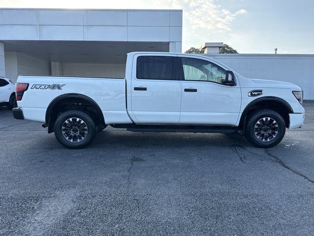 Used 2024 Nissan Titan PRO-4X w/ Pro-4x Convenience Package AWD/4WD image 2