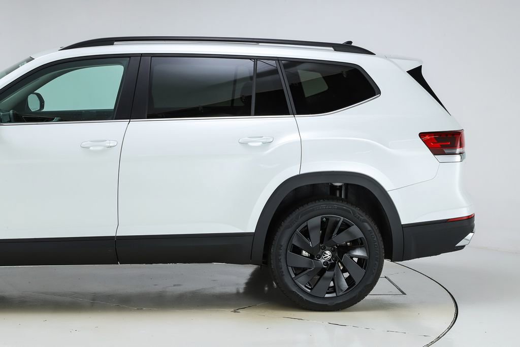 New 2026 Volkswagen Atlas SE image 4