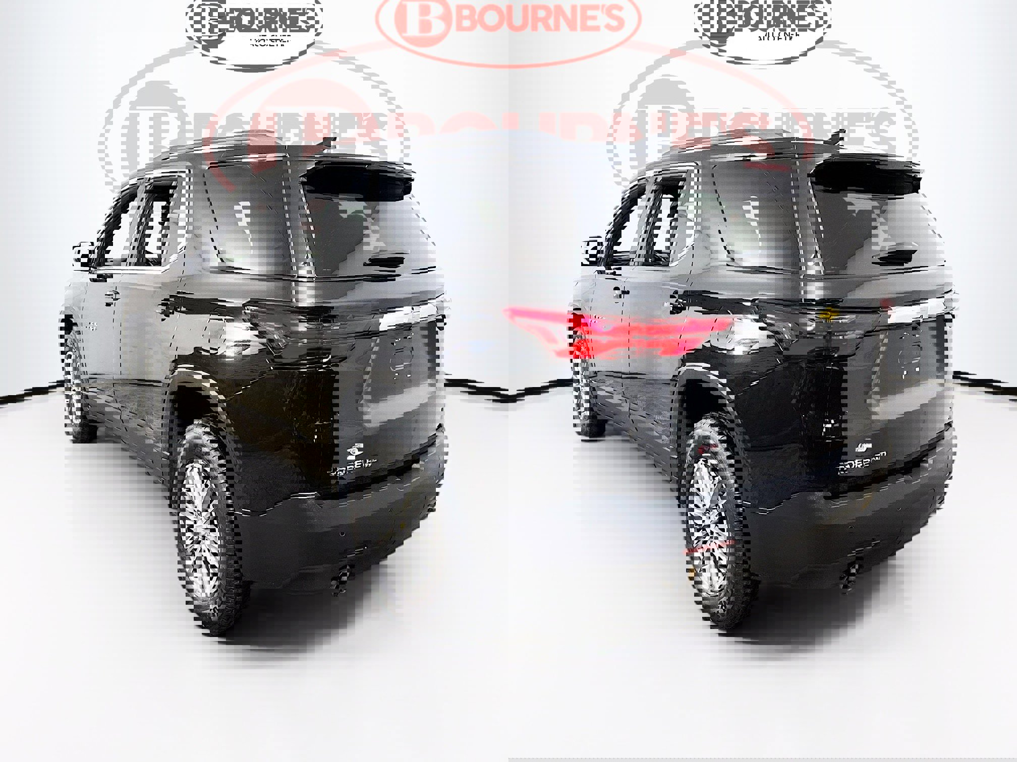 Used 2023 Chevrolet Traverse LT image 5