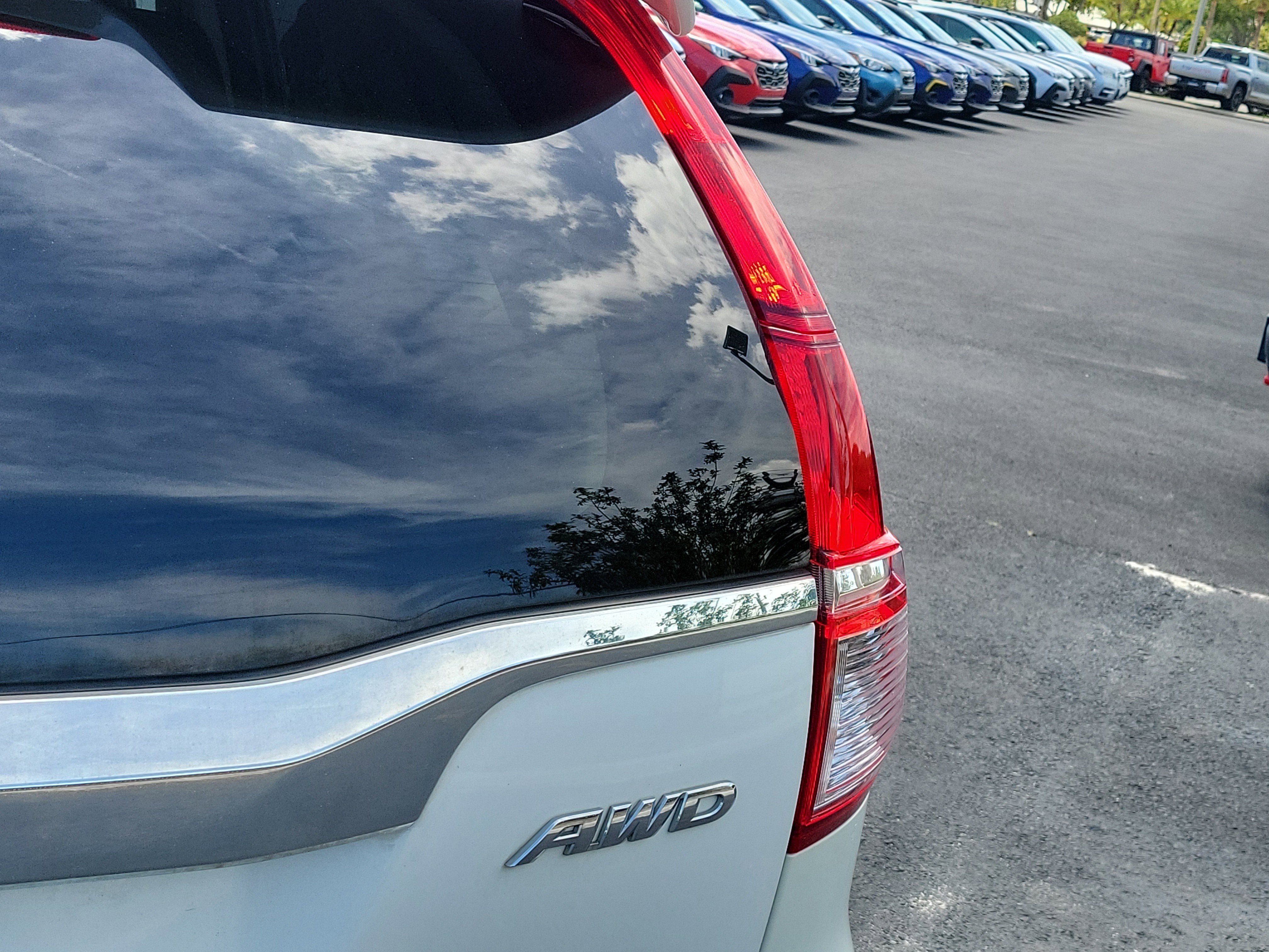 Used 2015 Honda CR-V EX-L image 11