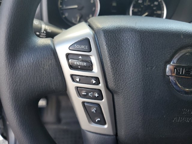 Used 2022 Nissan Titan S RWD image 17