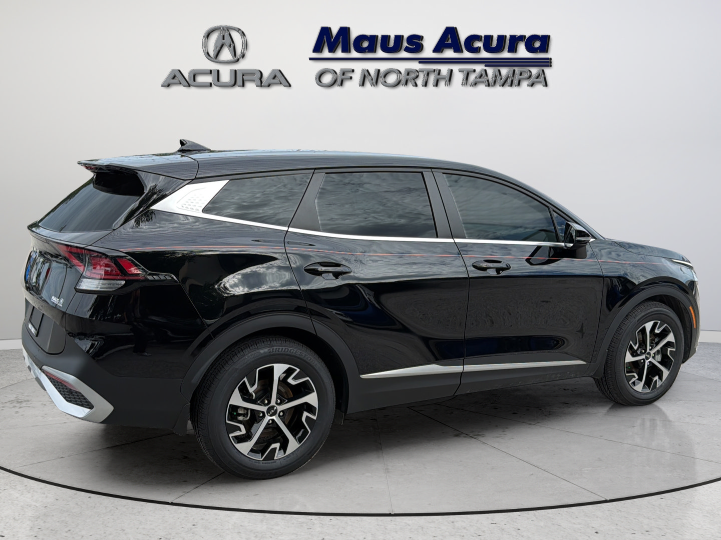 Used 2025 Kia Sportage EX FWD image 12