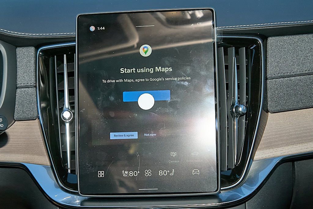 New 2026 Volvo XC90 B6 Plus w/ Protection Package image 29