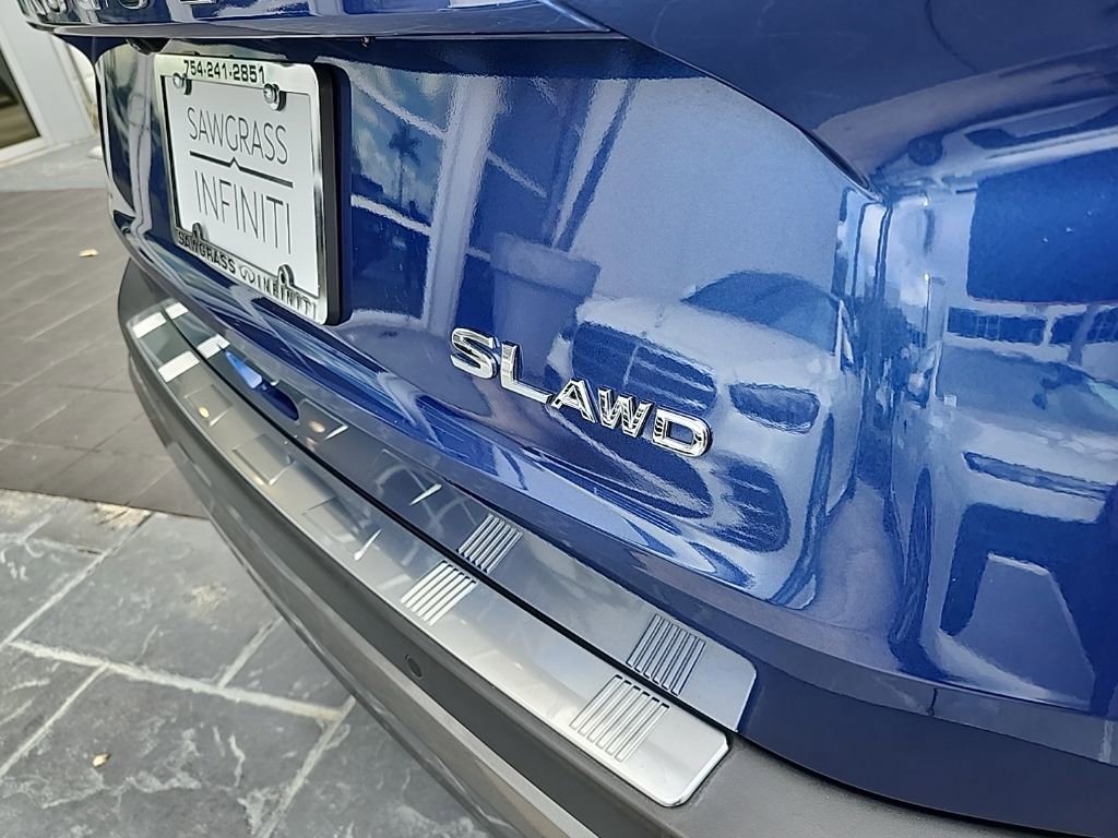 Used 2023 Nissan Rogue SL w/ SL Premium Package image 10