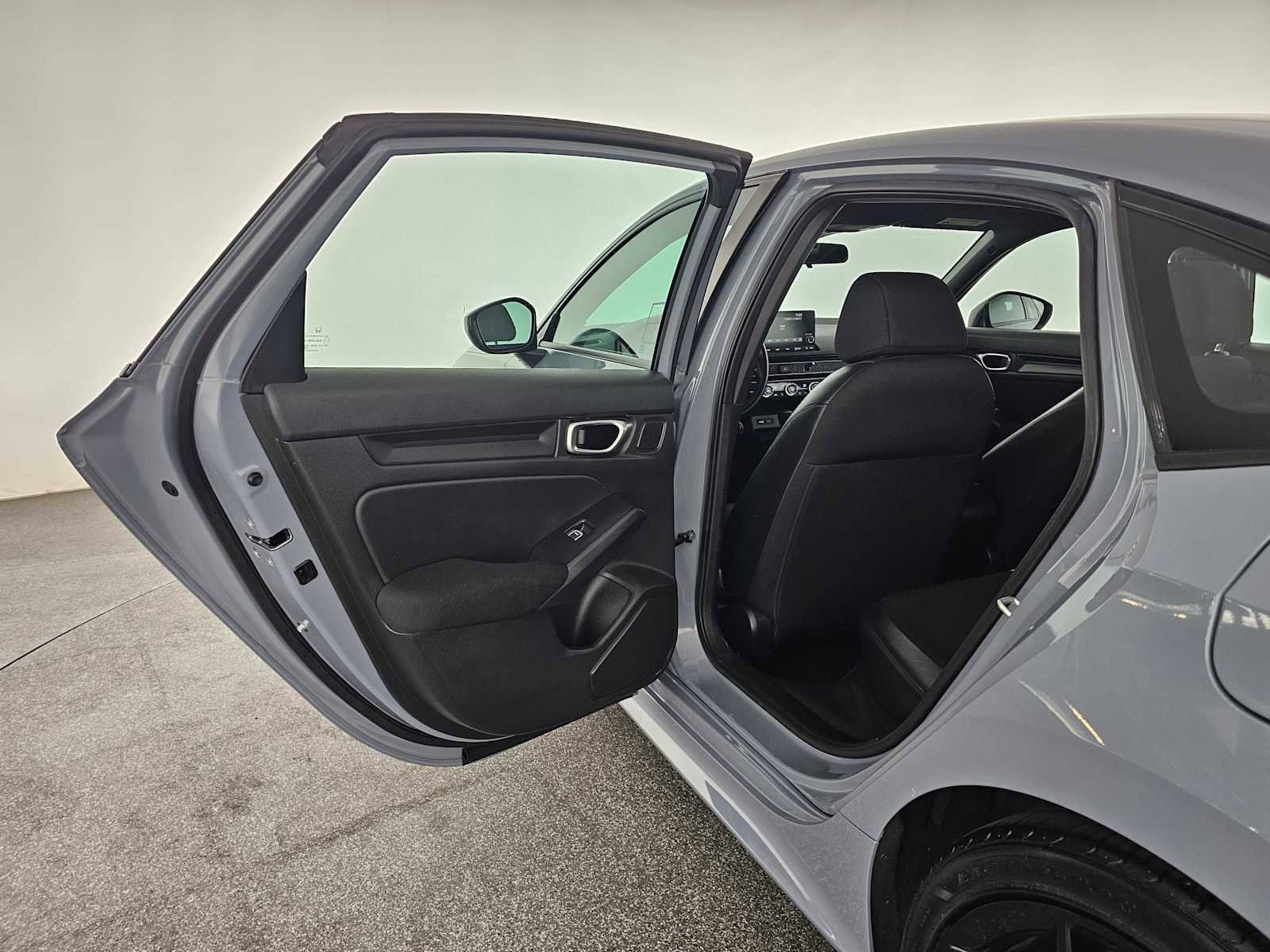 Used 2023 Honda Civic Sport image 15