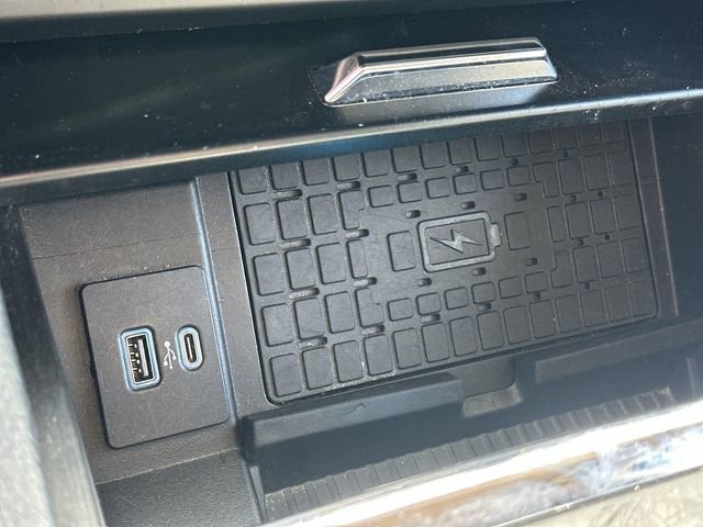 Used 2024 Ford Expedition XLT RWD image 37