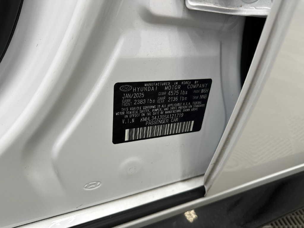 Certified 2025 Hyundai Sonata SEL FWD image 31