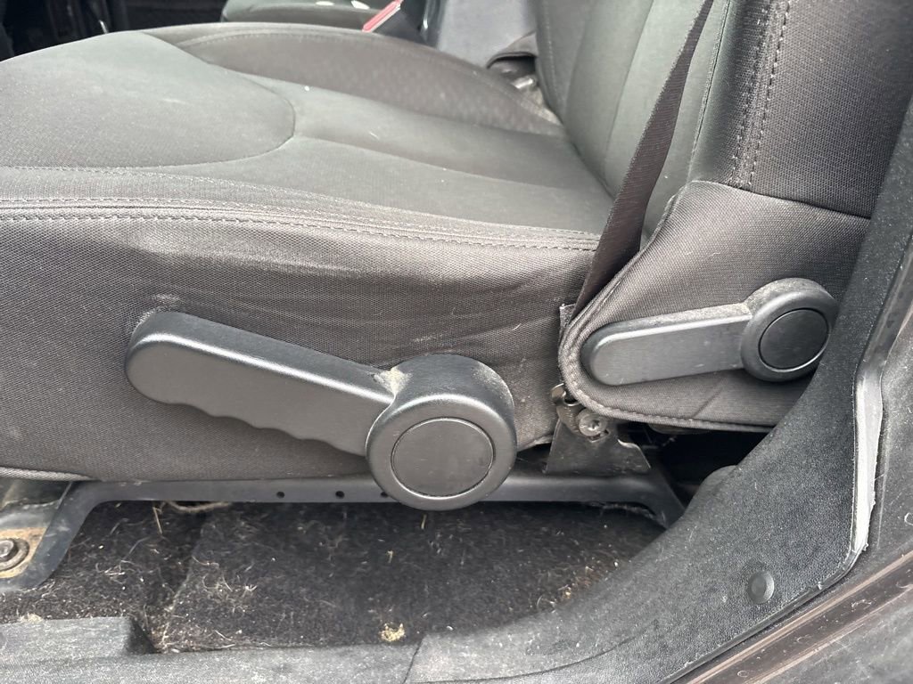 Used 2017 Jeep Wrangler Unlimited Sport image 16