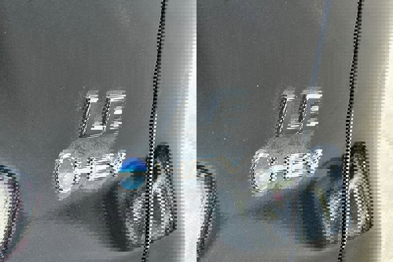 Used 2025 Toyota RAV4 LE AWD/4WD image 31