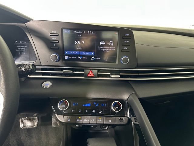 Used 2022 Hyundai Elantra Blue image 21