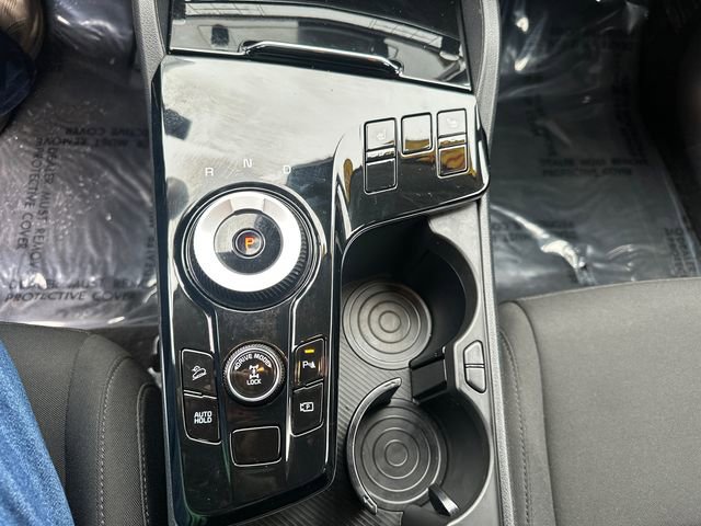 Used 2025 Kia Sportage LX image 33