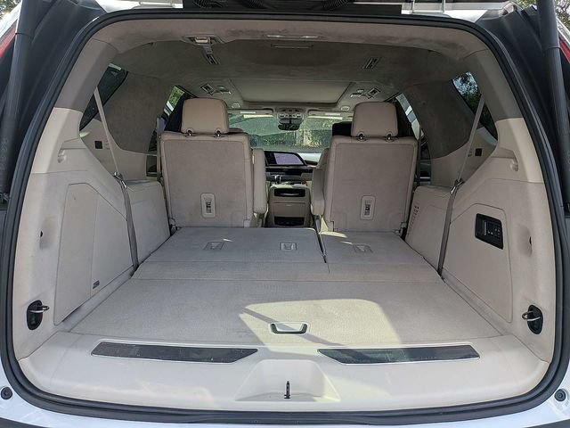 Used 2021 Cadillac Escalade Premium Luxury Platinum AWD/4WD image 12
