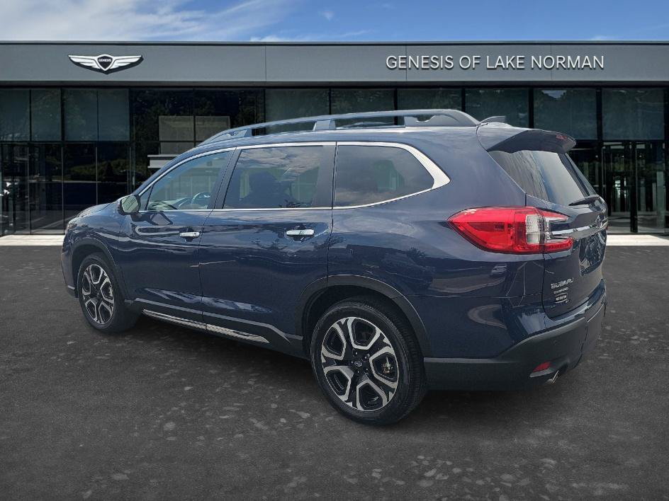 Used 2023 Subaru Ascent Touring AWD/4WD image 6