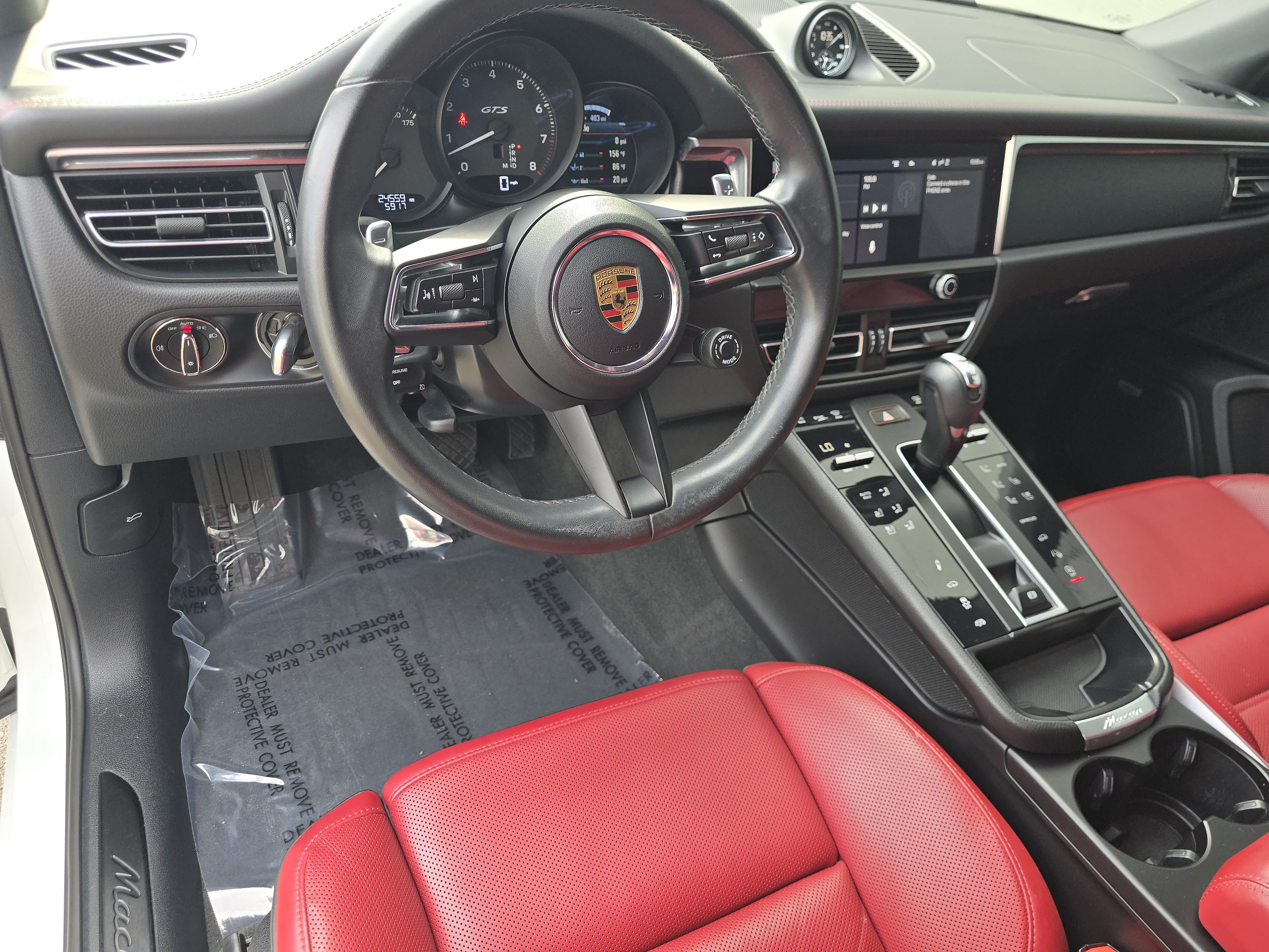 Certified 2022 Porsche Macan GTS AWD/4WD image 5