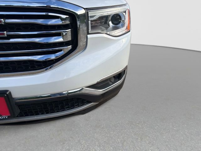 Used 2017 GMC Acadia SLT w/ LPO, Cargo Package FWD image 10