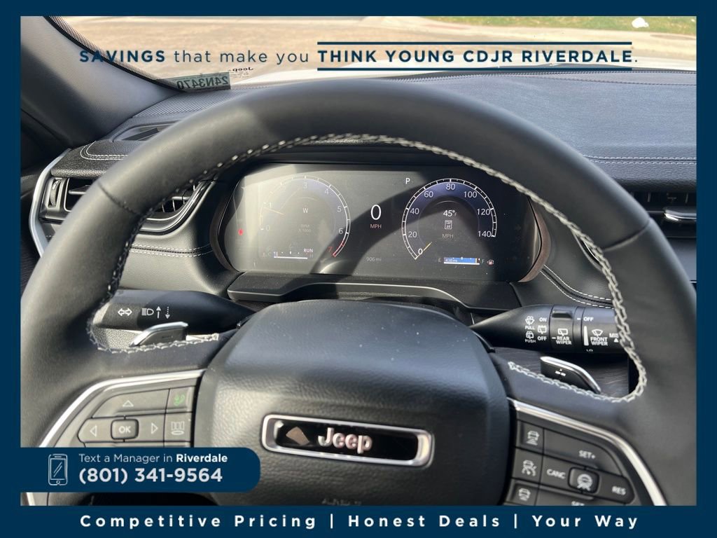 New 2026 Jeep Grand Cherokee Altitude image 15