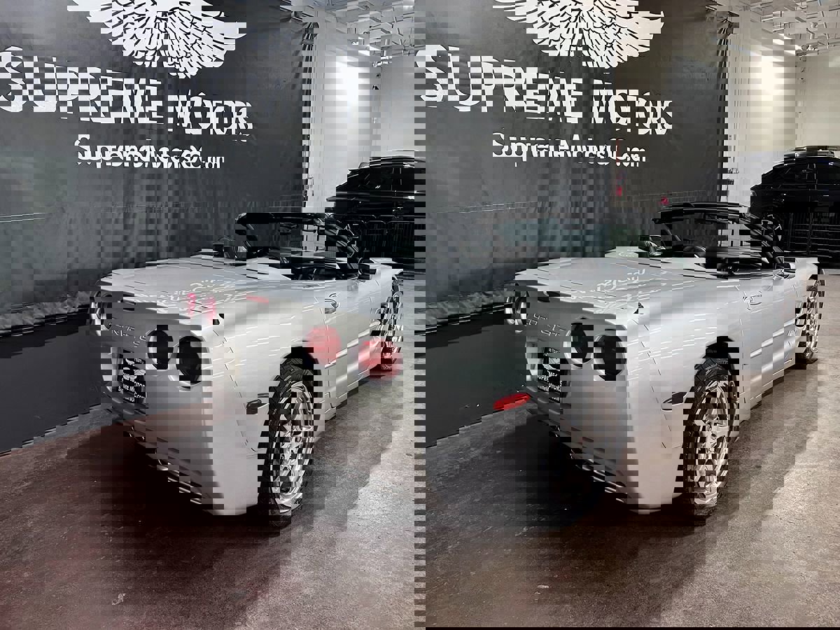 Used 2001 Chevrolet Corvette Convertible w/ Preferred Equipment Group2 image 4