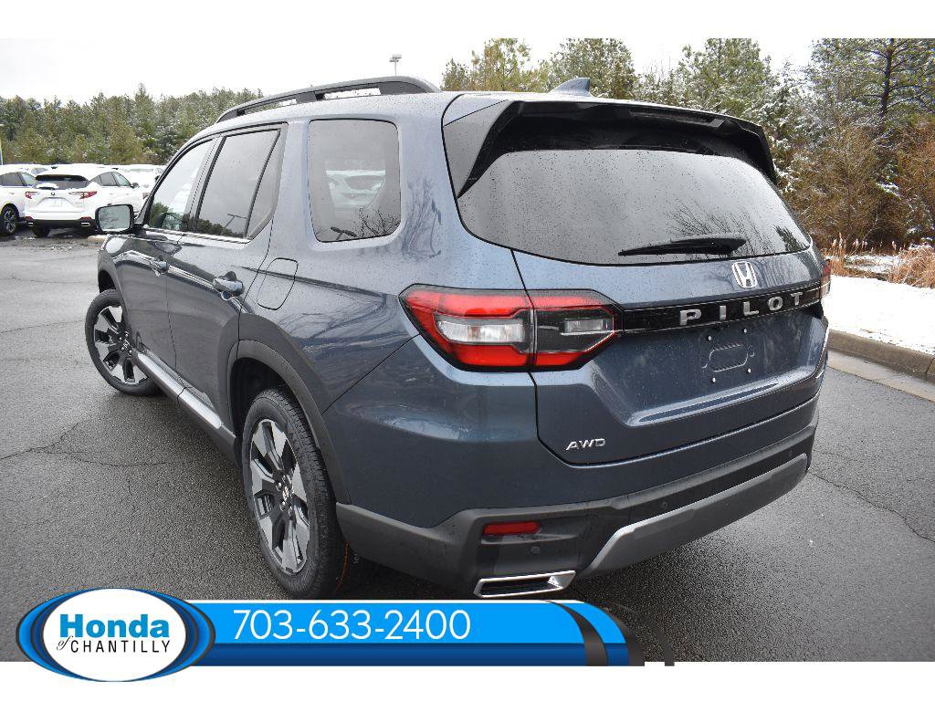 New 2026 Honda Pilot Touring image 5
