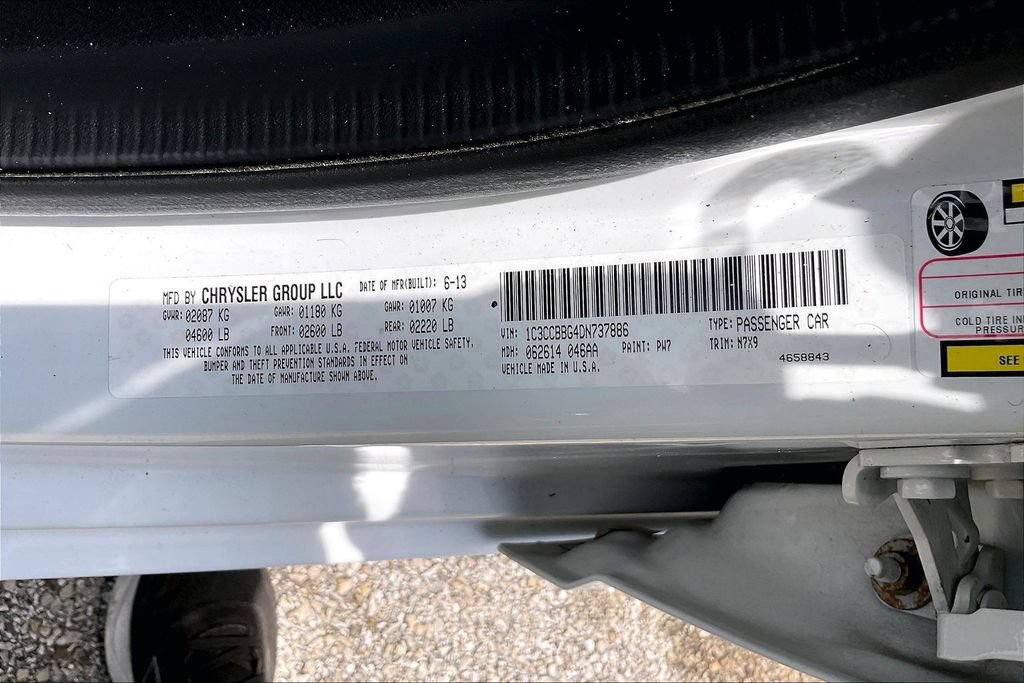 Used 2013 Chrysler 200 Touring w/ S Exterior Appearance Pkg FWD image 15
